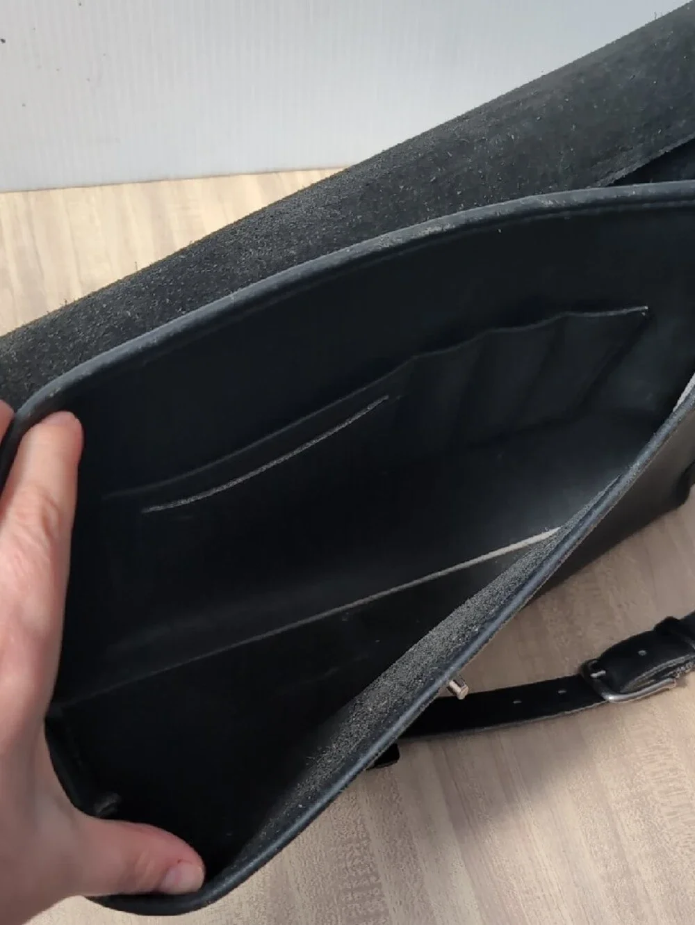 Coach Black Leather Men's Briefcase with Shoulder Strap